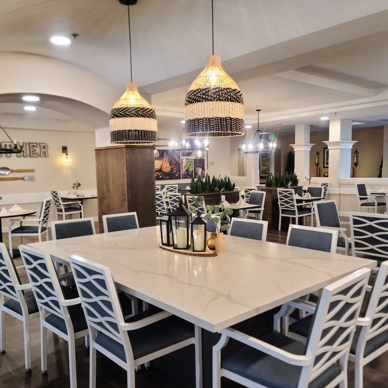 Image of Carlton Senior Living San Leandro (2)