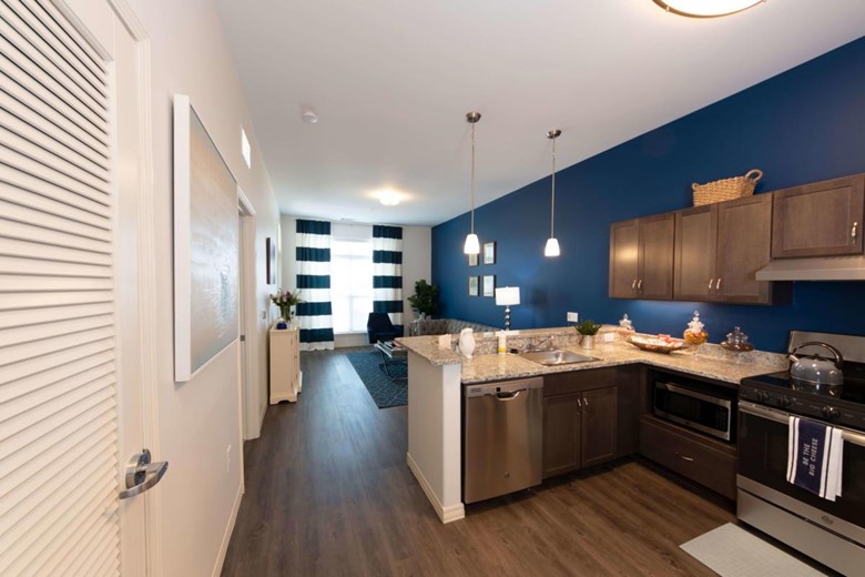 Image of Heartis Suwanee (3)