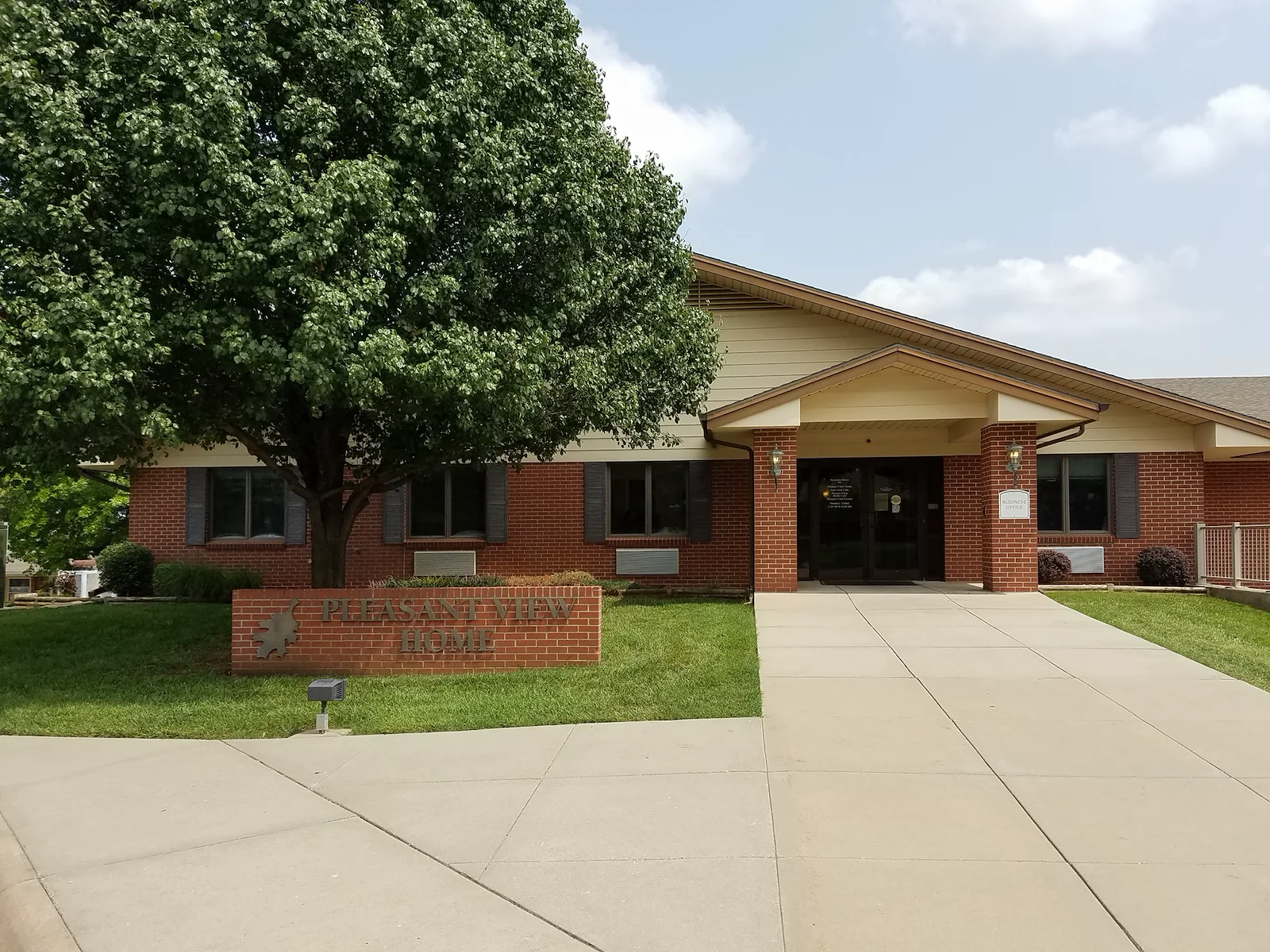 Image of Pleasant View Home (10)