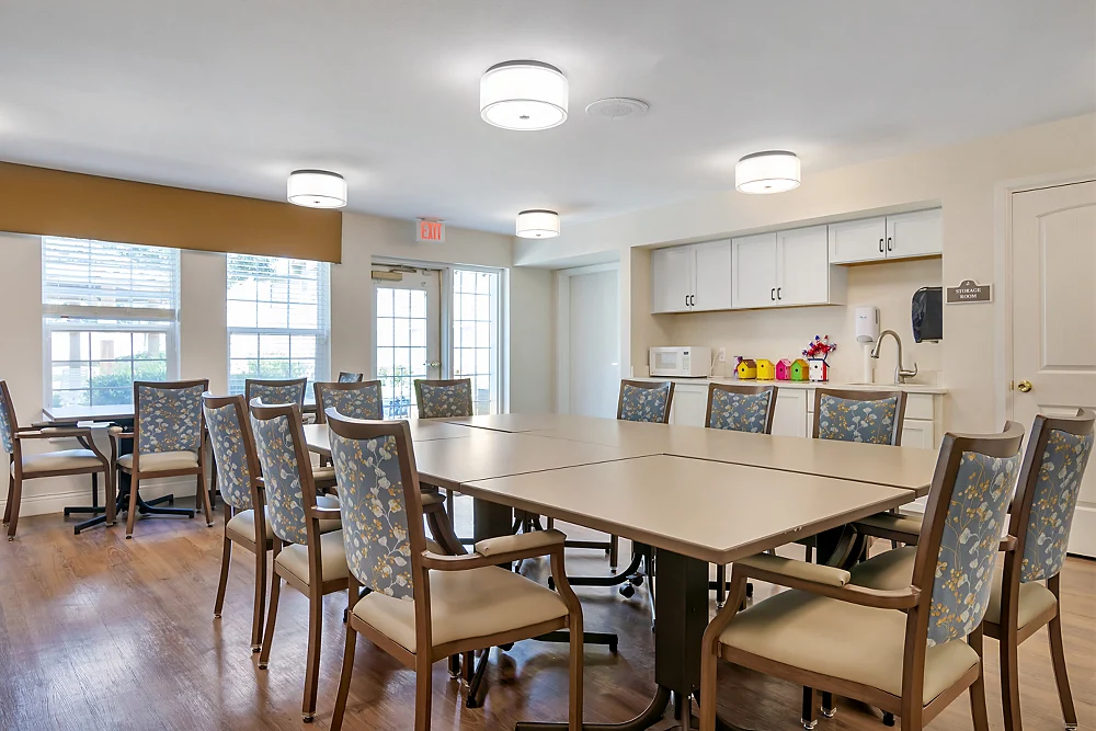 Image of Pine Oaks Senior Living (3)