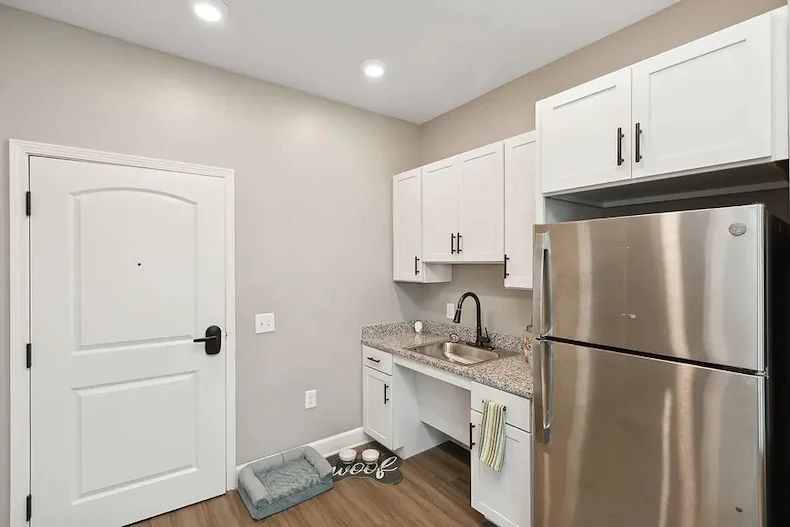 Image of The Phoenix at Lake Joy (7)