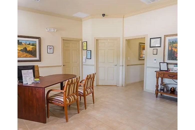 Image of Oak Timbers North Greenbriar (5)