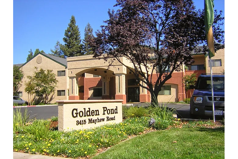 Image of Golden Pond Retirement Community (1)