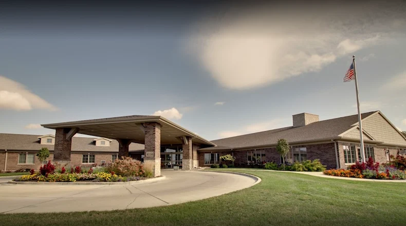 Image of Evergreen Senior Living Champaign (1)