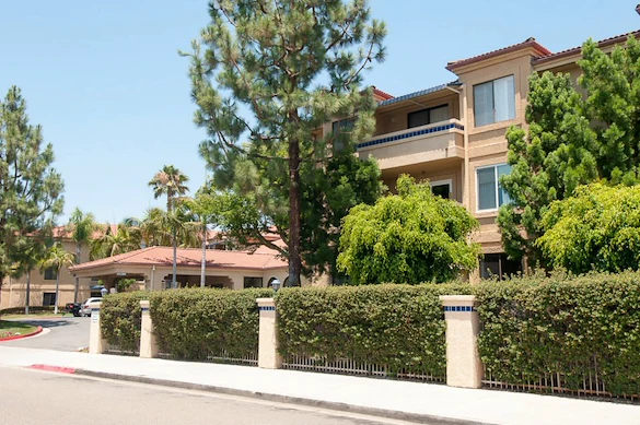 Image of Freedom Village Healthcare Center (7)