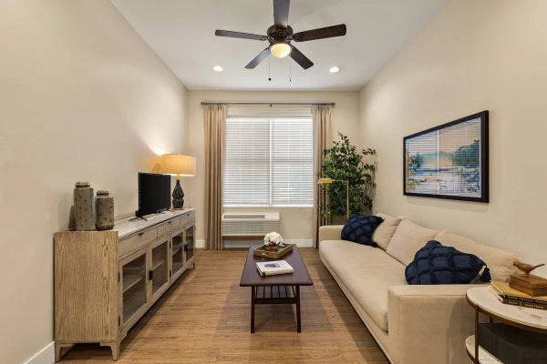 Image of Landmark Lifestyles at Tupelo (8)