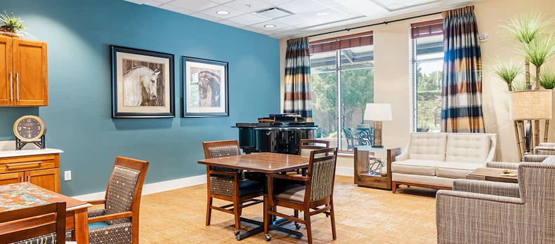 Image of Castle Peak (1)