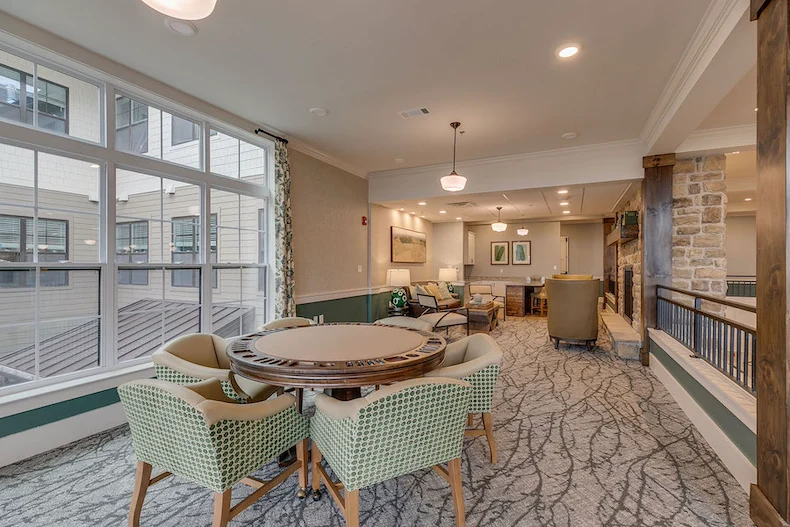 Image of Everlan of Johnson City (8)