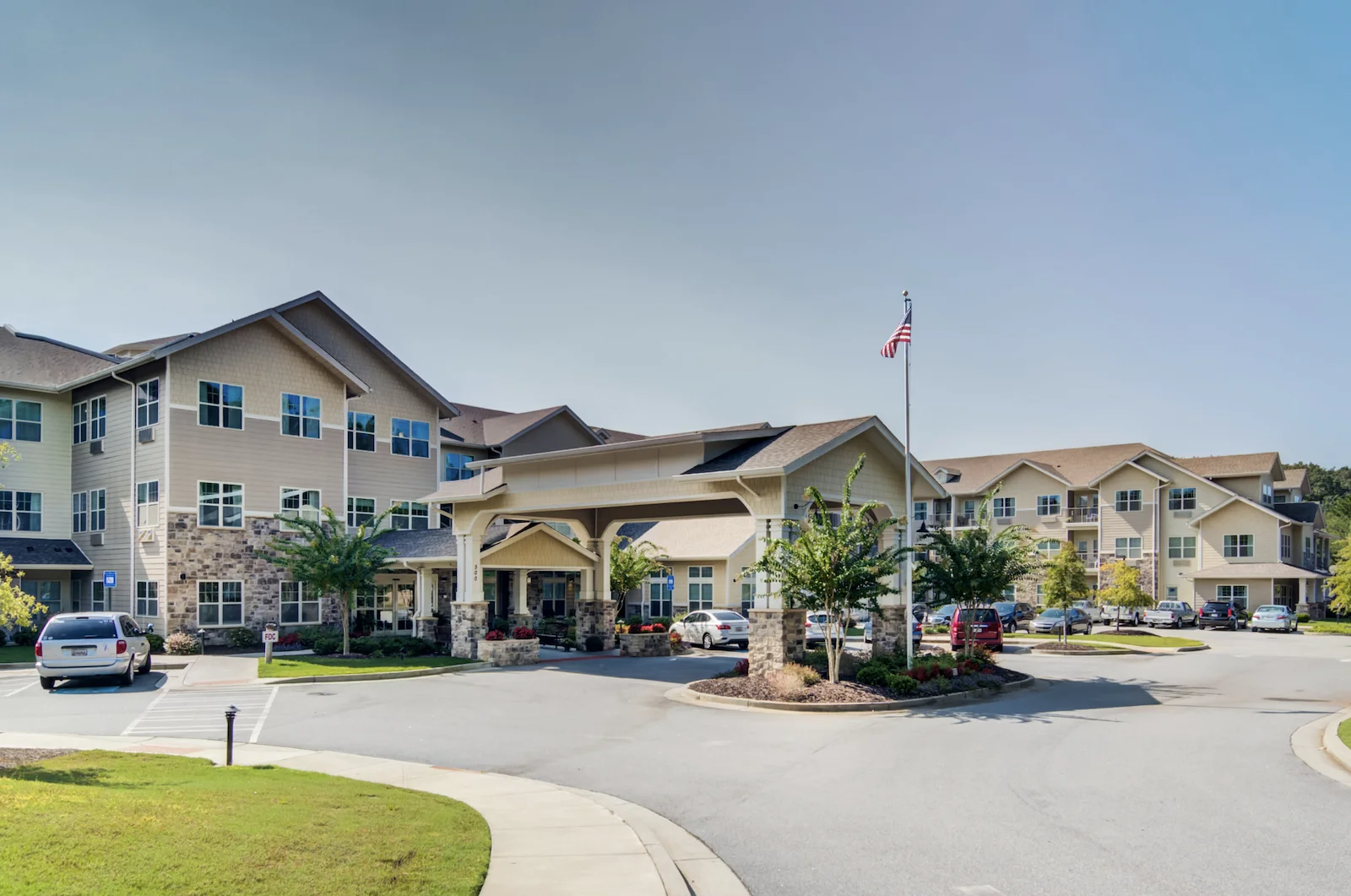 Sanford Estates Gracious Retirement Living Hawthorn Senior Independent Living in Roswell, Georgia front exterior