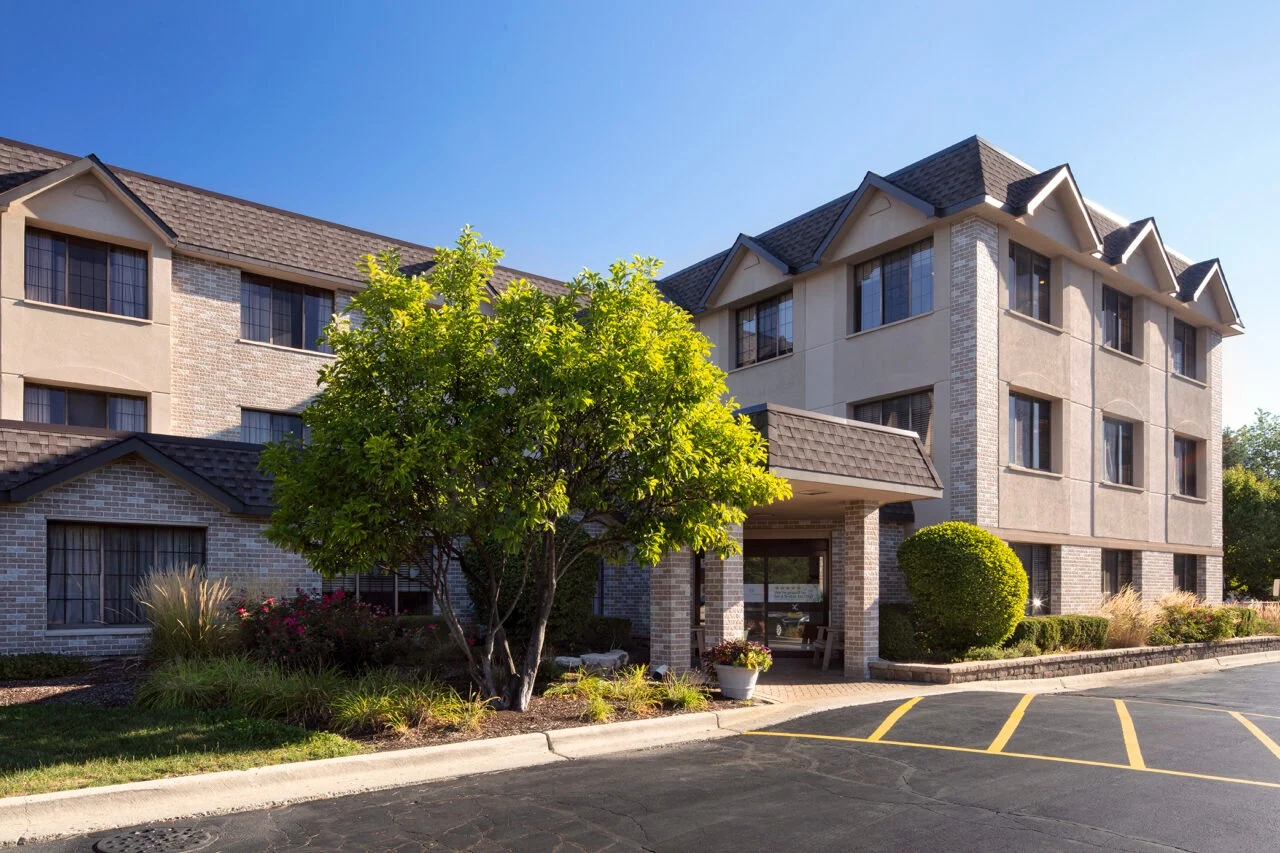 Image of Bella Terra Wheeling (2)