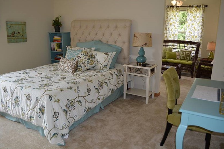 Aster Place Senior Living in Lafayette, IN apartment bedroom