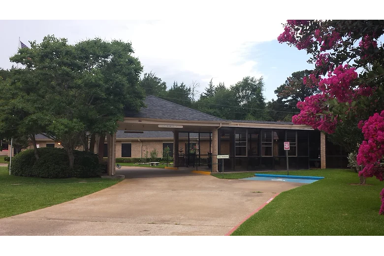 Image of Willowbrook Nursing Center (1)