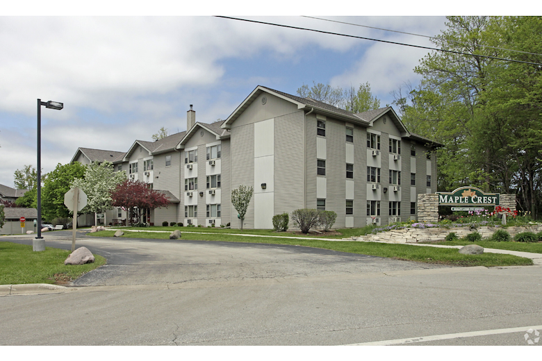 Image of Maple Crest Apartments (1)