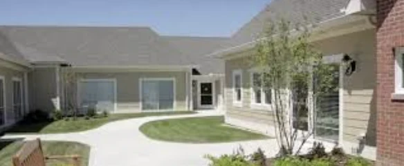 Image of Court House Manor (8)