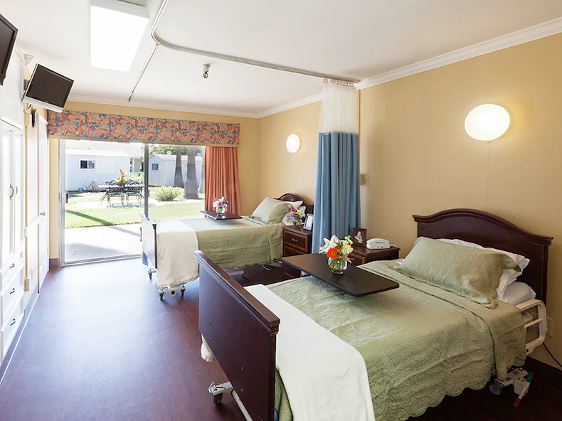 Image of University Care Center (5)