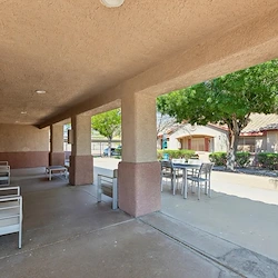 Image of Henderson Manor (4)