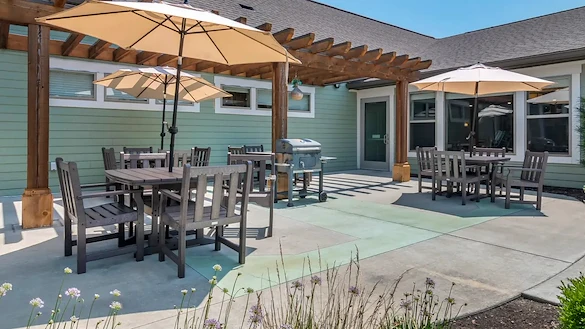 Image of Tiffany Springs Rehabilitation & Health Care Center (2)