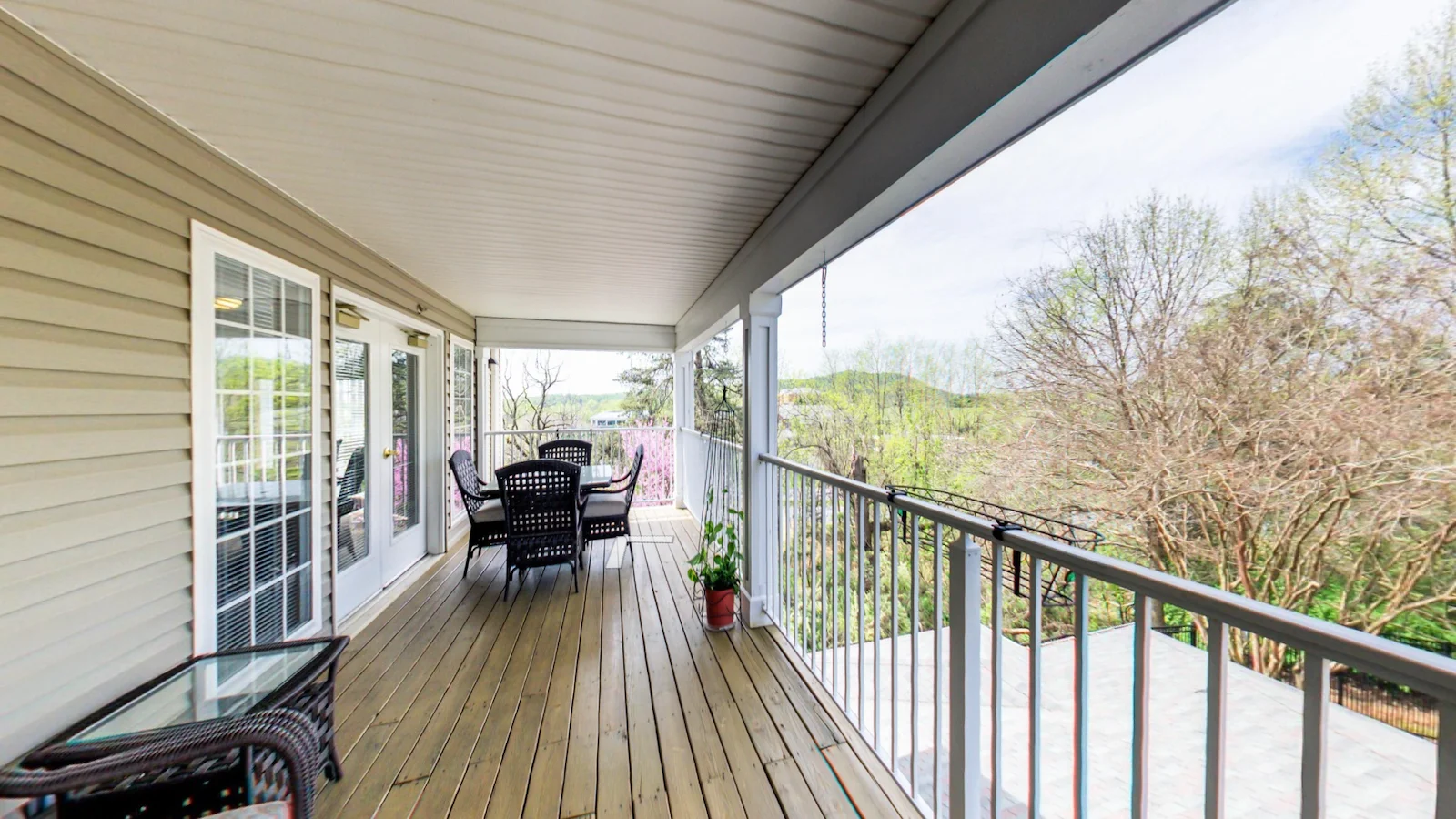 Image of Commonwealth Senior Living at Charlottesville (3)