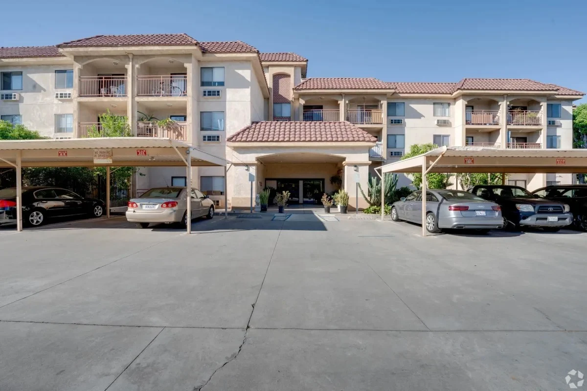 Image of Flamingo Garden Senior Apts (1)