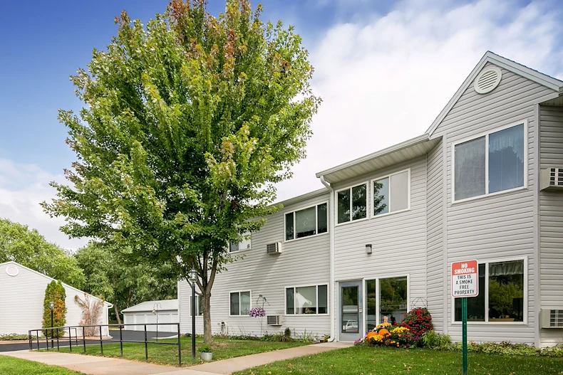 Image of Oakwood Homes (4)