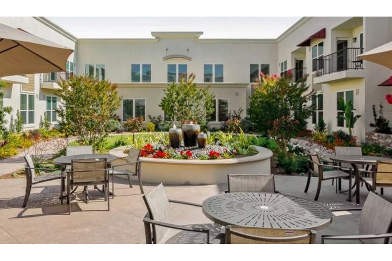 Image of Oakmont of Torrance (2)
