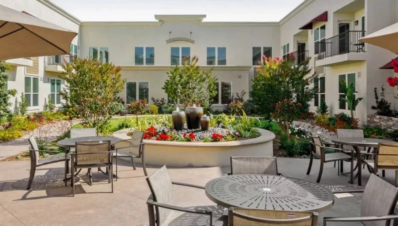 Image of Oakmont of Torrance (2)