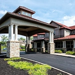 Beachwood Commons by New Perspective in Beachwood, OH, entrance
