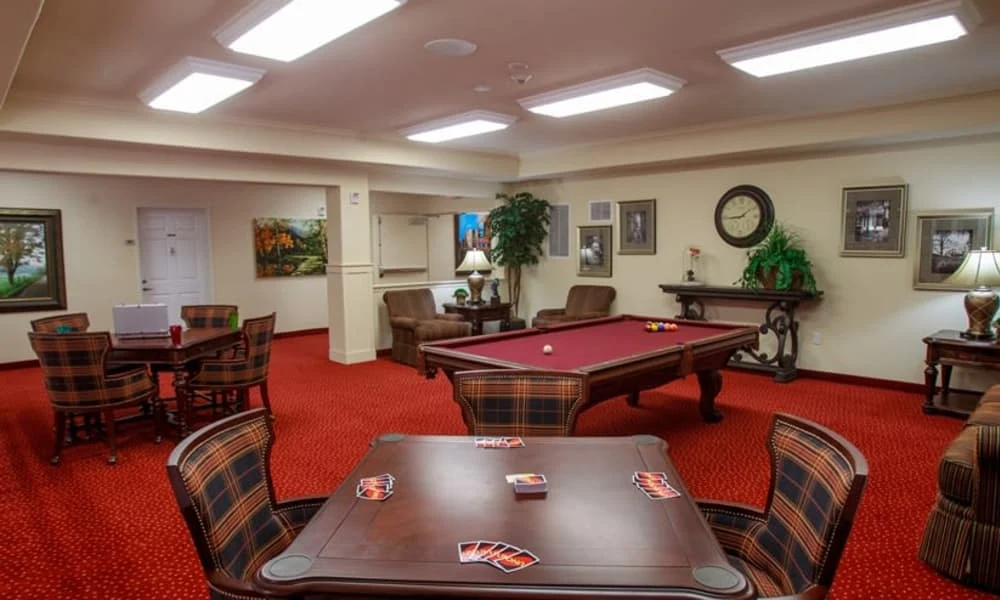 Estrella Estates Gracious Retirement Living Hawthorn Senior Independent Living in Goodyear, Arizona billiards table game room