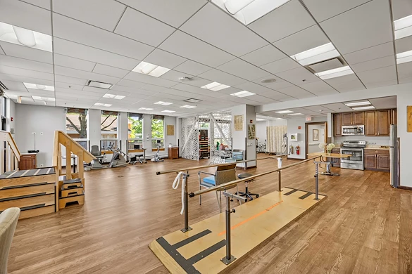 Image of Covenant Living of Northbrook Health Services (5)
