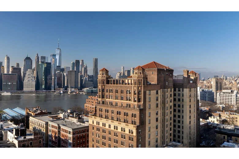 Image of The Watermark at Brooklyn Heights (1)