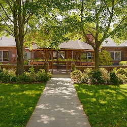 Image of Life Care Center Of Hendersonville (2)