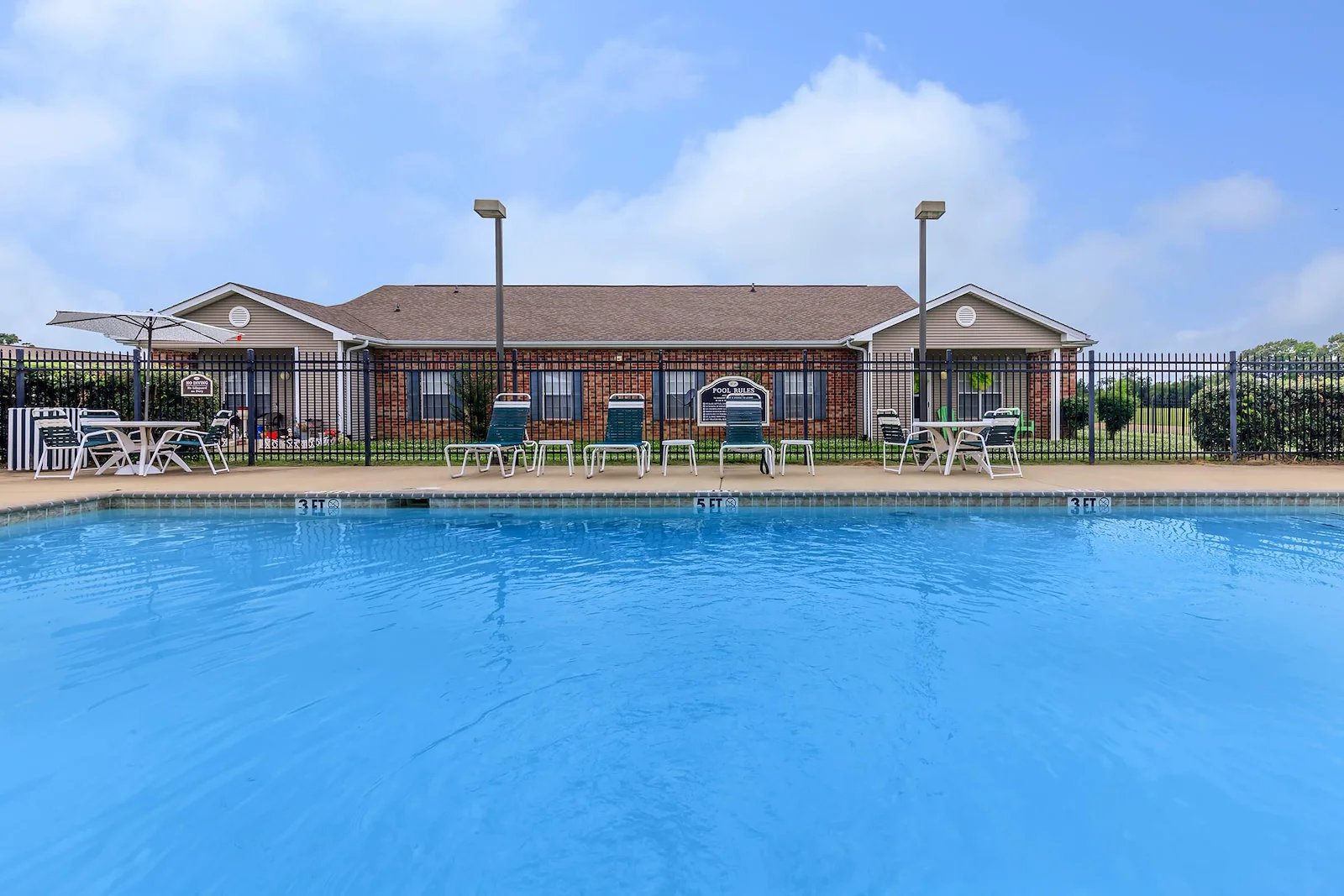 Image of Camden Park Apartments (4)