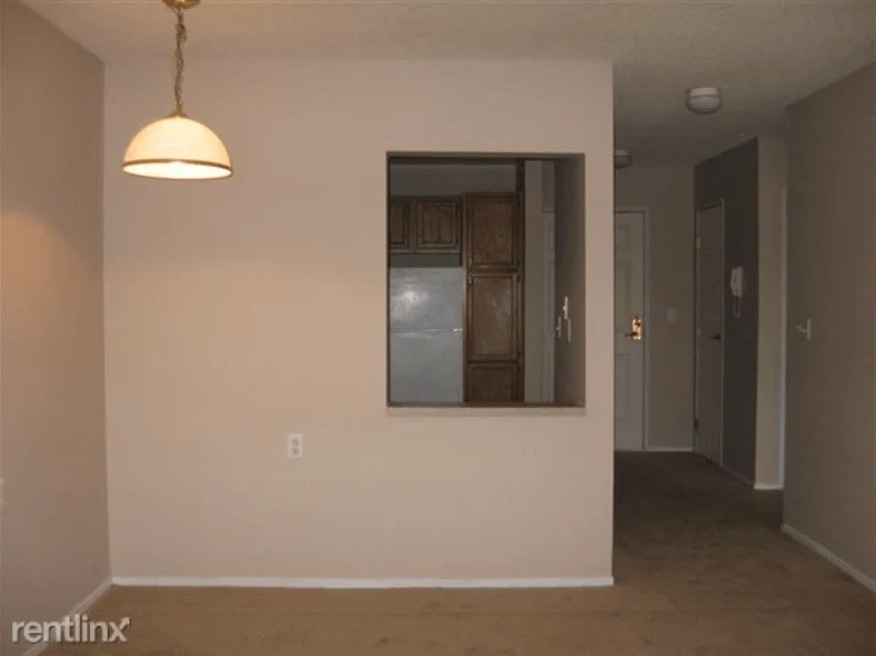 Image of Pablo Davis (8)