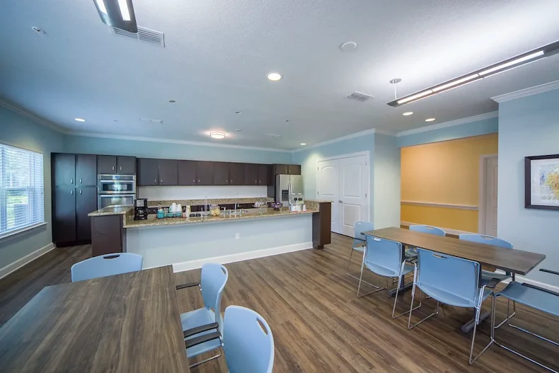 Image of Caroline Oaks Apartments (5)