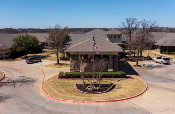 Image of Keller Oaks Healthcare Center (1)