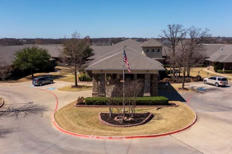 Image of Keller Oaks Healthcare Center (1)
