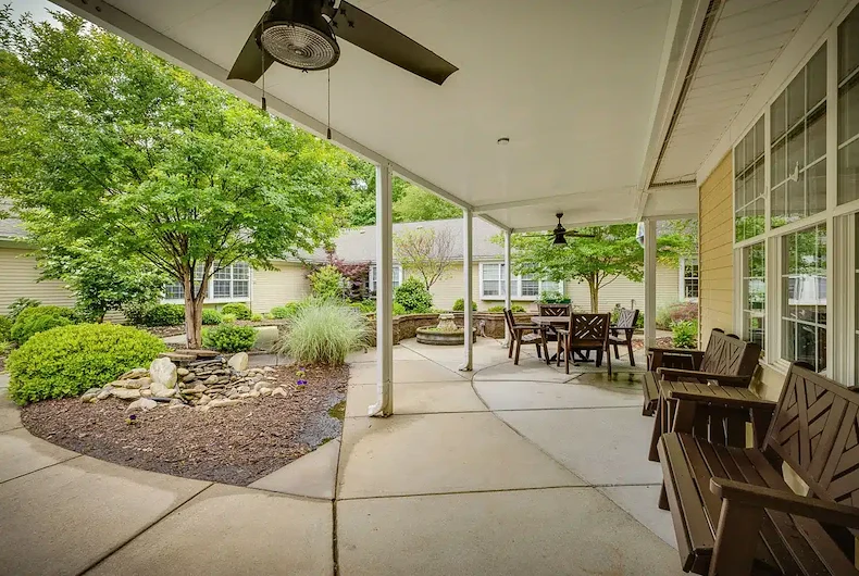 Image of Richland Square Memory Care (8)