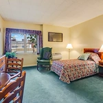 Image of Castle Senior Living at Forest Hills (10)