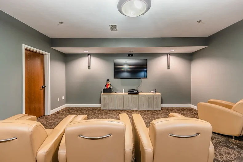 Image of Schuyler Commons (6)