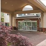 Image of Lake Pointe Landing (4)