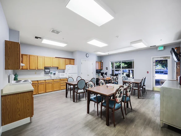 Image of Prestige Senior Living Auburn Meadows (6)