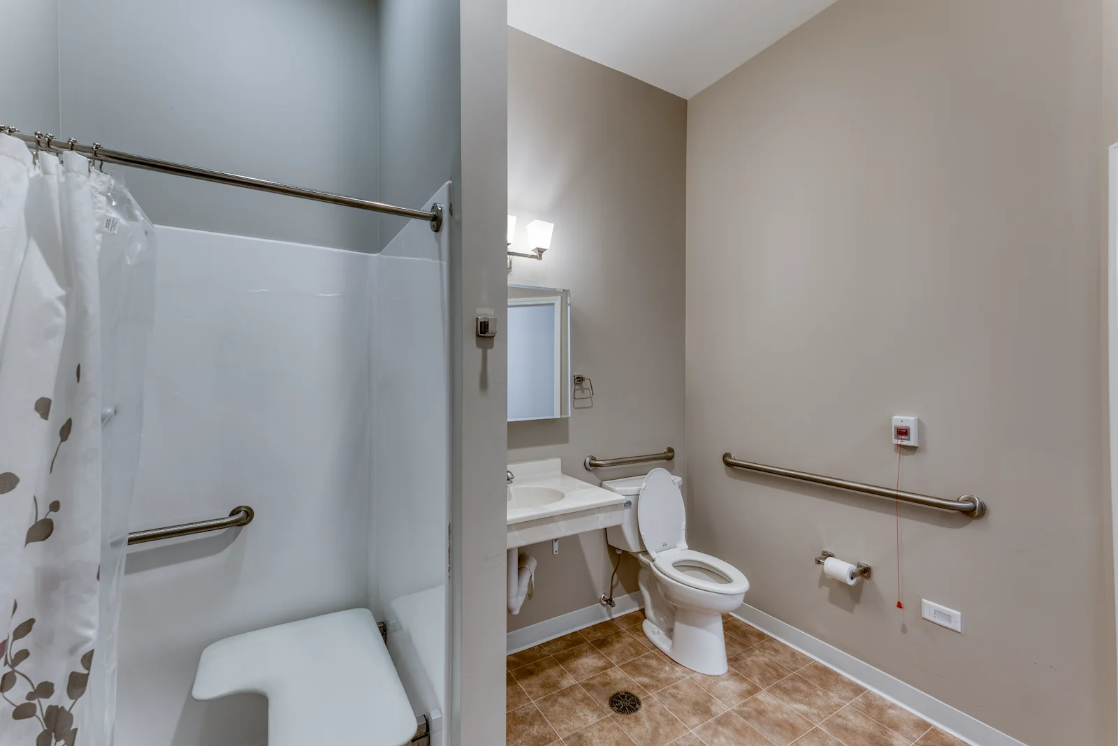 Image of Cedarhurst of Naperville (6)