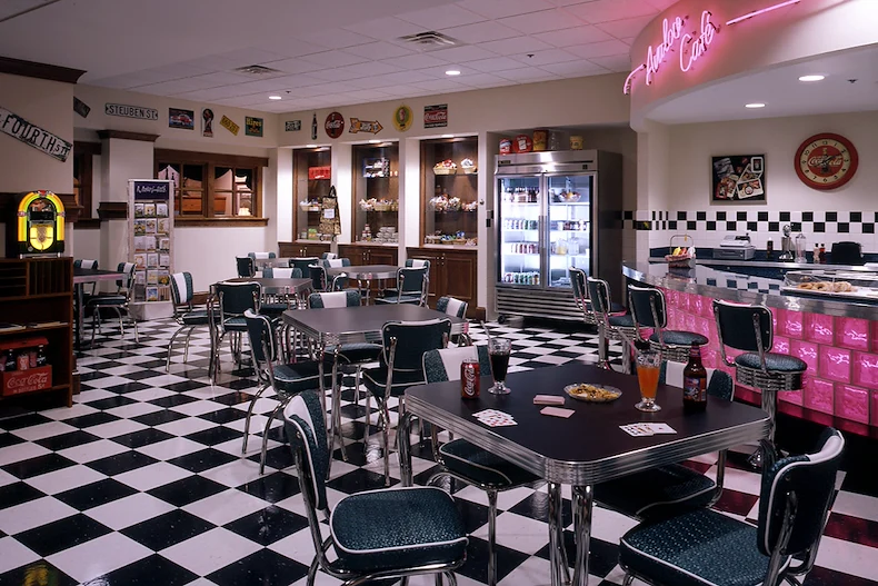 Image of Avalon Square (9)