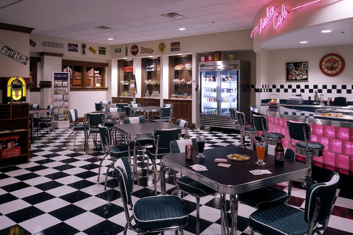 Image of Avalon Square (9)