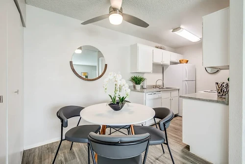 Image of Gramercy Parc Senior Apartments (8)
