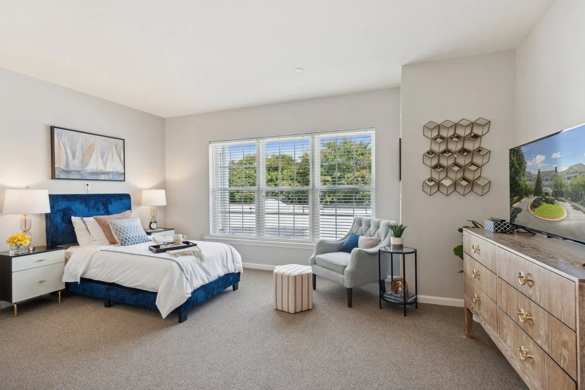 Image of Sunrise at Mount Vernon (9)