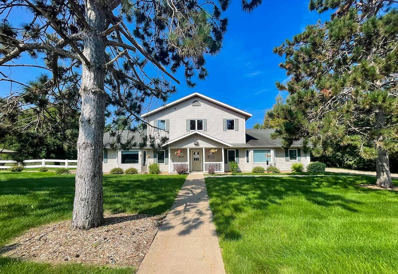 Image of Silver Maple Residence - Assisted Living (1)