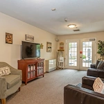 Image of Dewolfe Place (4)