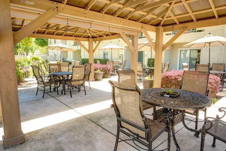 Image of The Oaks at Inglewood (9)