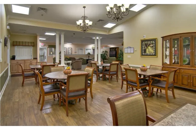 Image of Parkway Gardens Senior Living (4)
